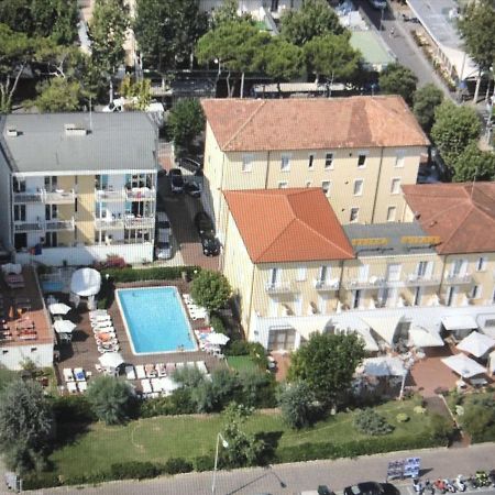 Hotel Stella Polare Rimini Bagian luar foto