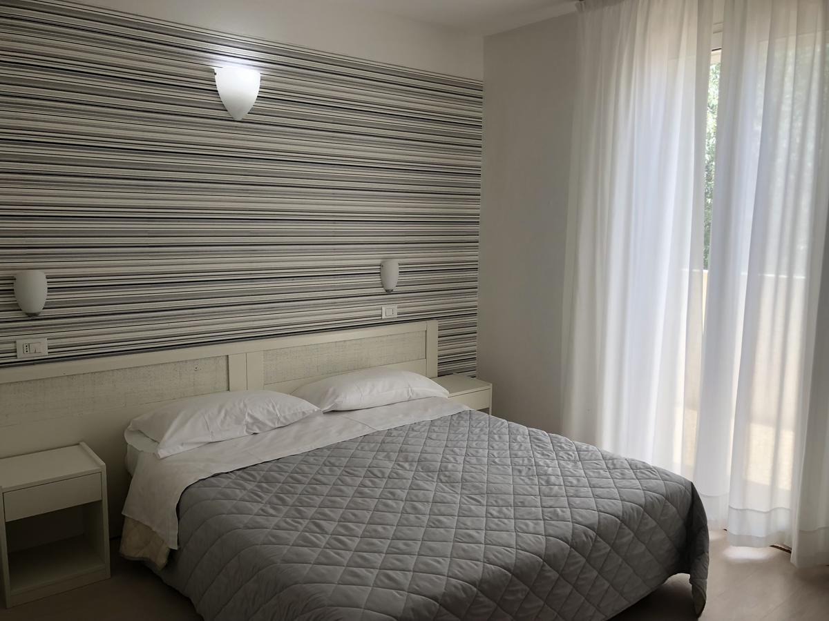 Hotel Stella Polare Rimini Bagian luar foto