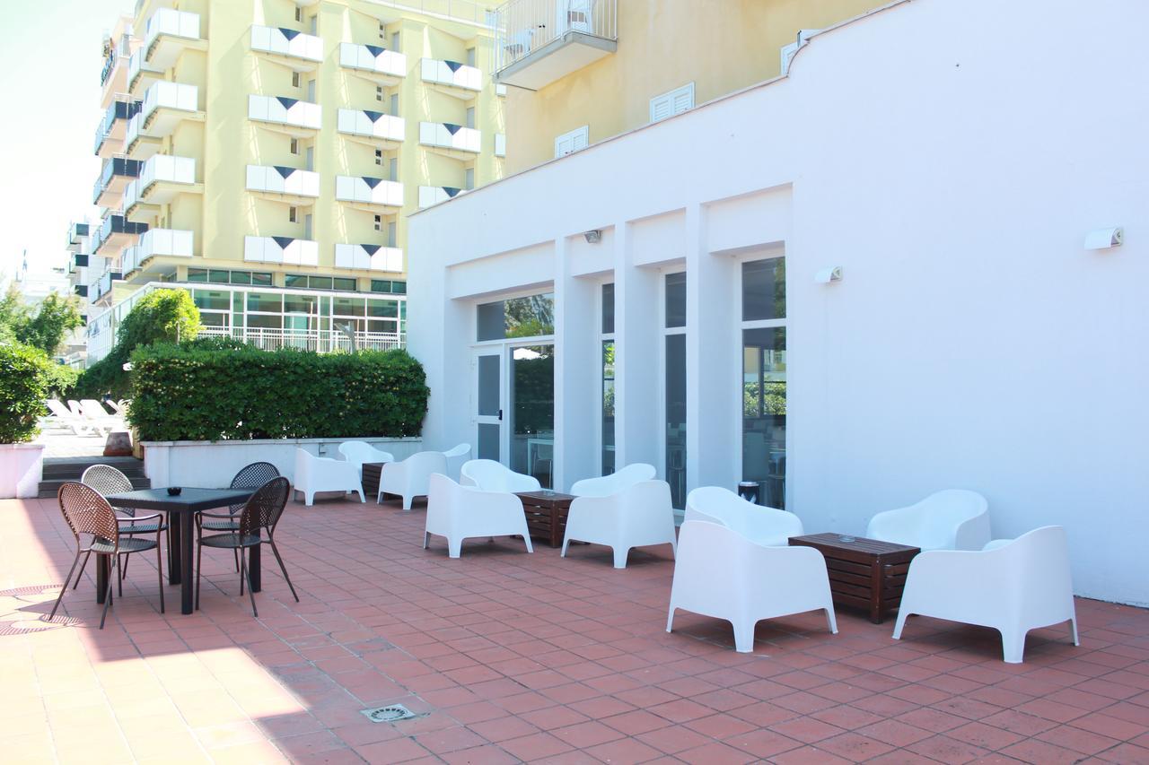 Hotel Stella Polare Rimini Bagian luar foto